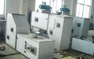 TD斗提機(jī)在乳膠床上用品行業(yè)的應(yīng)用